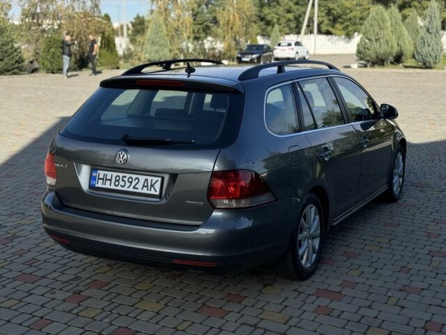 Серый Фольксваген Гольф, объемом двигателя 1.6 л и пробегом 270 тыс. км за 6900 $, фото 3 на Automoto.ua