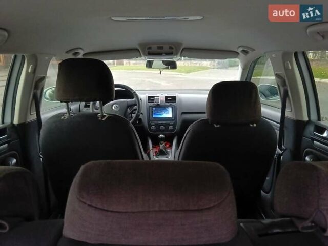 Серый Фольксваген Гольф, объемом двигателя 1.9 л и пробегом 306 тыс. км за 6500 $, фото 8 на Automoto.ua