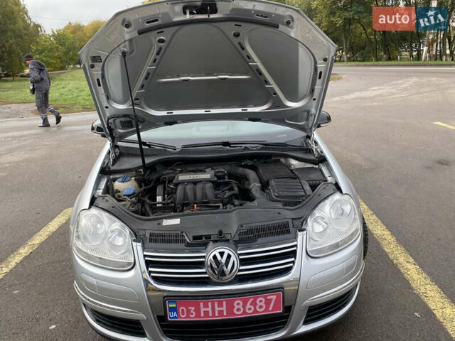 Сірий Фольксваген Гольф, об'ємом двигуна 1.6 л та пробігом 206 тис. км за 6750 $, фото 36 на Automoto.ua