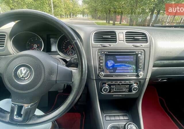 Серый Фольксваген Гольф, объемом двигателя 1.39 л и пробегом 209 тыс. км за 7300 $, фото 11 на Automoto.ua