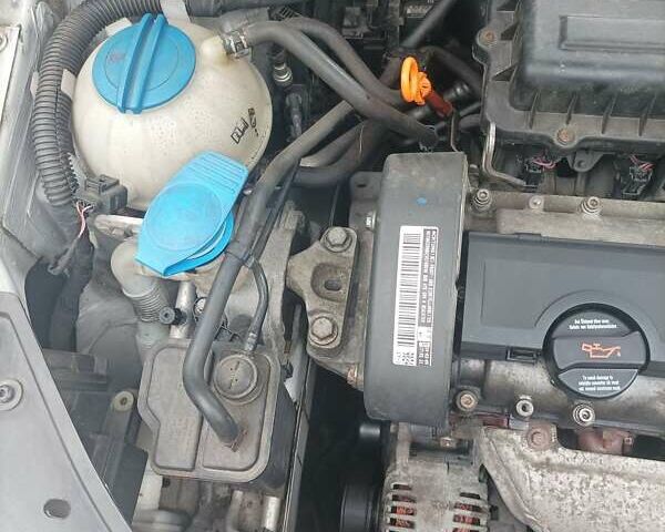 Серый Фольксваген Гольф, объемом двигателя 1.4 л и пробегом 175 тыс. км за 5300 $, фото 17 на Automoto.ua