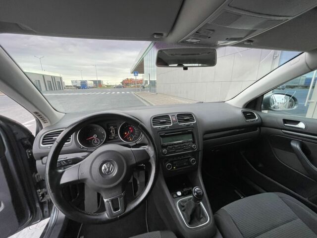 Серый Фольксваген Гольф, объемом двигателя 1.4 л и пробегом 158 тыс. км за 6990 $, фото 12 на Automoto.ua