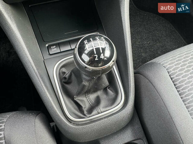 Фольксваген Гольф 2009 у Ковель на Automoto.ua Сірий Фольксваген Гольф, об'ємом двигуна 1.6 л та пробігом 205 тис. км за 7350 $, фото 38 на Automoto.ua