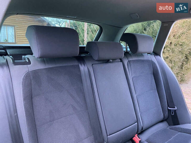 Серый Фольксваген Гольф, объемом двигателя 1.9 л и пробегом 343 тыс. км за 5900 $, фото 80 на Automoto.ua