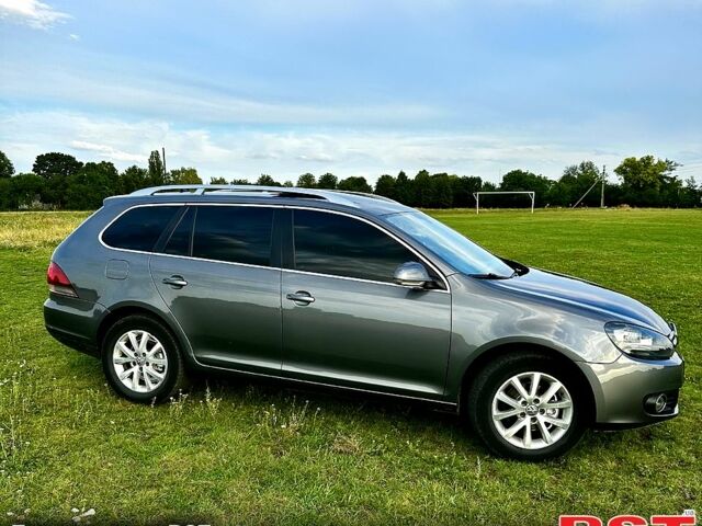 Серый Фольксваген Гольф, объемом двигателя 1.6 л и пробегом 340 тыс. км за 7600 $, фото 6 на Automoto.ua