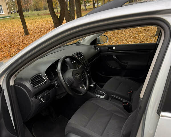 Сірий Фольксваген Гольф, об'ємом двигуна 1.39 л та пробігом 173 тис. км за 7800 $, фото 10 на Automoto.ua