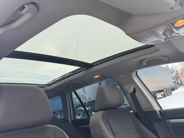 Серый Фольксваген Гольф, объемом двигателя 1.9 л и пробегом 271 тыс. км за 5500 $, фото 10 на Automoto.ua