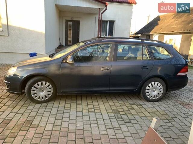 Серый Фольксваген Гольф, объемом двигателя 1.4 л и пробегом 325 тыс. км за 6300 $, фото 4 на Automoto.ua