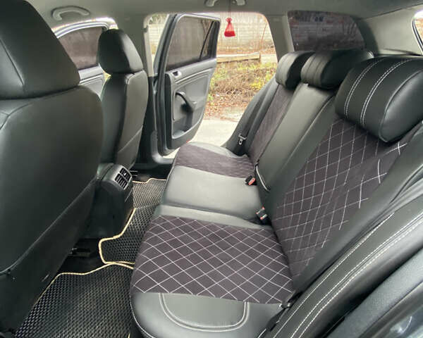 Сірий Фольксваген Гольф, об'ємом двигуна 1.6 л та пробігом 283 тис. км за 7500 $, фото 10 на Automoto.ua