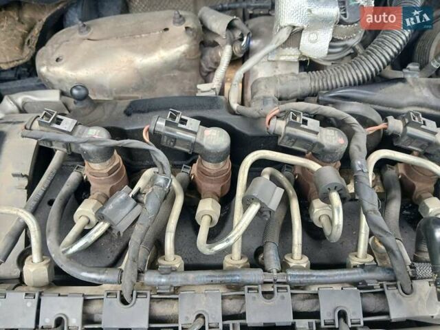 Серый Фольксваген Гольф, объемом двигателя 1.6 л и пробегом 260 тыс. км за 7400 $, фото 48 на Automoto.ua