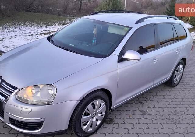 Серый Фольксваген Гольф, объемом двигателя 1.6 л и пробегом 370 тыс. км за 4900 $, фото 35 на Automoto.ua