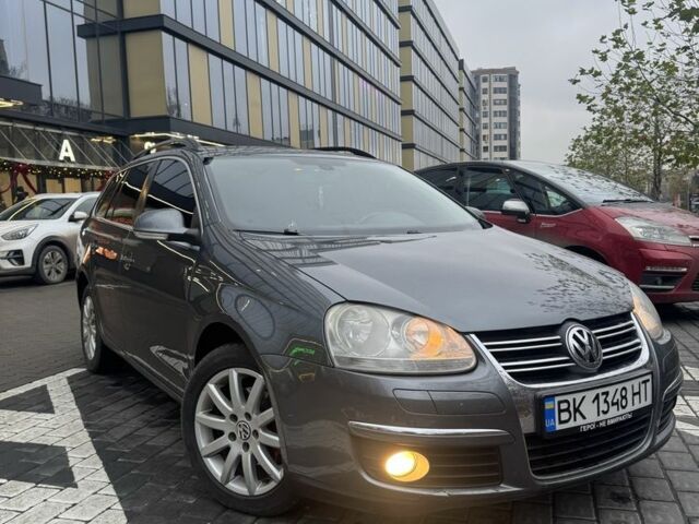 Серый Фольксваген Гольф, объемом двигателя 1.9 л и пробегом 284 тыс. км за 5500 $, фото 1 на Automoto.ua