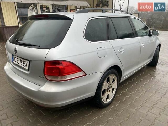 Серый Фольксваген Гольф, объемом двигателя 1.9 л и пробегом 343 тыс. км за 5950 $, фото 7 на Automoto.ua