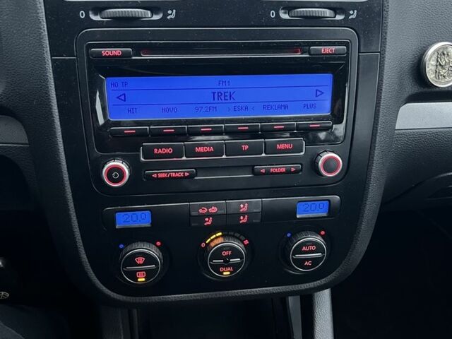 Сірий Фольксваген Гольф, об'ємом двигуна 1.9 л та пробігом 400 тис. км за 2650 $, фото 4 на Automoto.ua