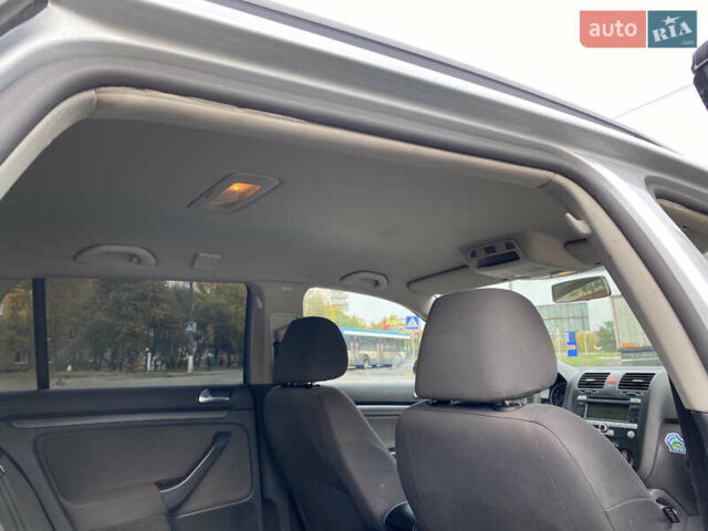 Сірий Фольксваген Гольф, об'ємом двигуна 1.6 л та пробігом 206 тис. км за 6750 $, фото 20 на Automoto.ua