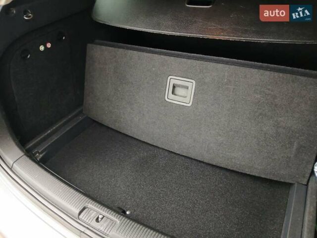 Сірий Фольксваген Гольф, об'ємом двигуна 1.6 л та пробігом 307 тис. км за 7100 $, фото 10 на Automoto.ua