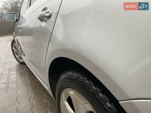 Серый Фольксваген Гольф, объемом двигателя 1.9 л и пробегом 343 тыс. км за 5950 $, фото 4 на Automoto.ua