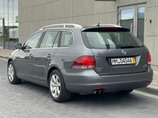 Серый Фольксваген Гольф, объемом двигателя 1.4 л и пробегом 158 тыс. км за 6990 $, фото 3 на Automoto.ua