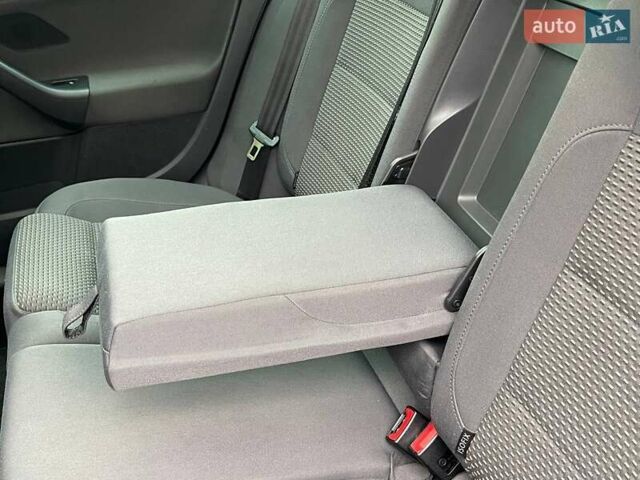 Серый Фольксваген Гольф, объемом двигателя 1.4 л и пробегом 214 тыс. км за 6200 $, фото 19 на Automoto.ua