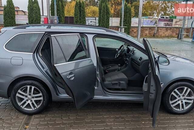 Серый Фольксваген Гольф, объемом двигателя 1.6 л и пробегом 351 тыс. км за 6500 $, фото 1 на Automoto.ua