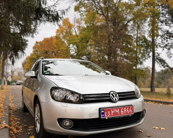 Сірий Фольксваген Гольф, об'ємом двигуна 1.39 л та пробігом 173 тис. км за 7800 $, фото 1 на Automoto.ua