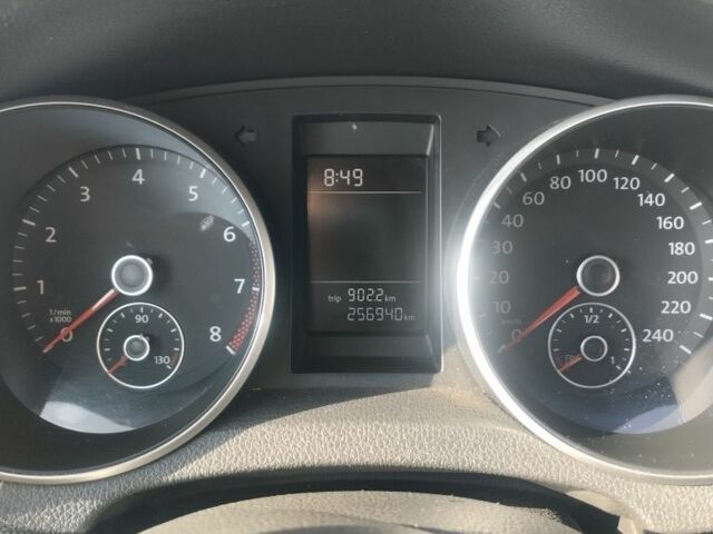 Сірий Фольксваген Гольф, об'ємом двигуна 1.4 л та пробігом 256 тис. км за 6400 $, фото 4 на Automoto.ua