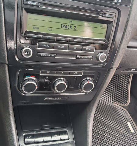 Сірий Фольксваген Гольф, об'ємом двигуна 1.6 л та пробігом 290 тис. км за 7199 $, фото 15 на Automoto.ua