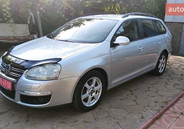 Серый Фольксваген Гольф, объемом двигателя 1.6 л и пробегом 222 тыс. км за 6799 $, фото 35 на Automoto.ua