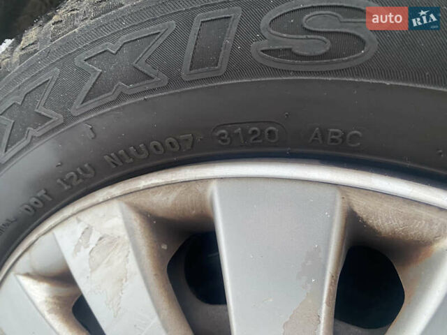 Серый Фольксваген Гольф, объемом двигателя 1.6 л и пробегом 213 тыс. км за 6100 $, фото 31 на Automoto.ua