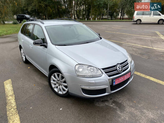 Сірий Фольксваген Гольф, об'ємом двигуна 1.6 л та пробігом 206 тис. км за 6750 $, фото 10 на Automoto.ua