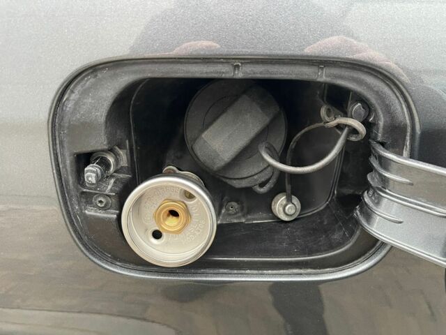 Серый Фольксваген Гольф, объемом двигателя 1.4 л и пробегом 158 тыс. км за 6990 $, фото 16 на Automoto.ua