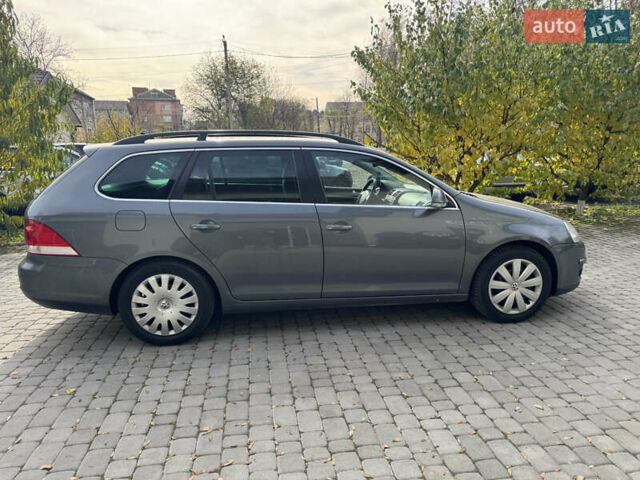 Сірий Фольксваген Гольф, об'ємом двигуна 1.9 л та пробігом 278 тис. км за 6900 $, фото 4 на Automoto.ua