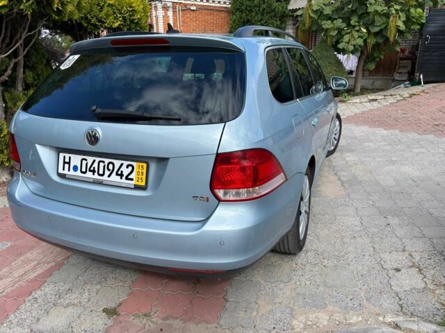 Серый Фольксваген Гольф, объемом двигателя 1.4 л и пробегом 220 тыс. км за 3506 $, фото 5 на Automoto.ua