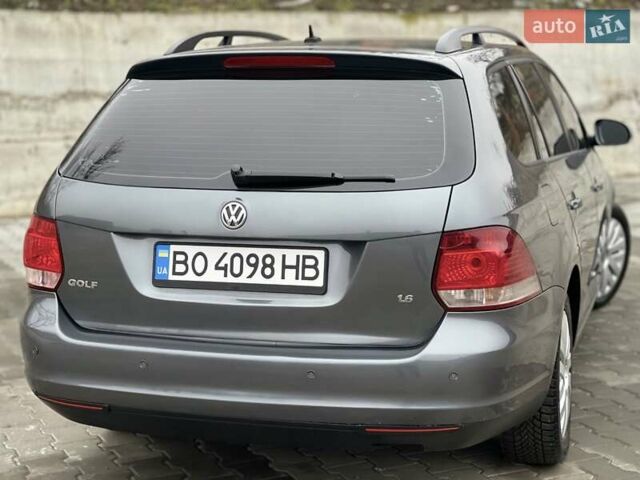Серый Фольксваген Гольф, объемом двигателя 1.6 л и пробегом 144 тыс. км за 7950 $, фото 17 на Automoto.ua