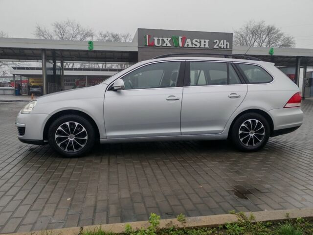 Серый Фольксваген Гольф, объемом двигателя 1.4 л и пробегом 245 тыс. км за 6200 $, фото 2 на Automoto.ua