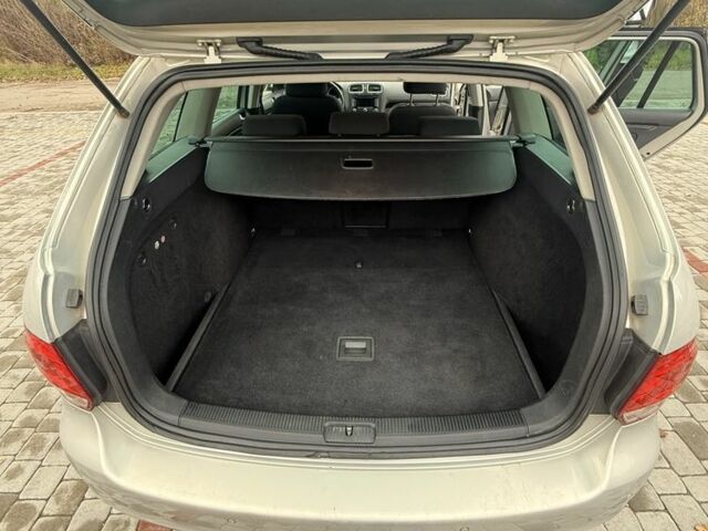 Серый Фольксваген Гольф, объемом двигателя 1.4 л и пробегом 193 тыс. км за 6299 $, фото 20 на Automoto.ua