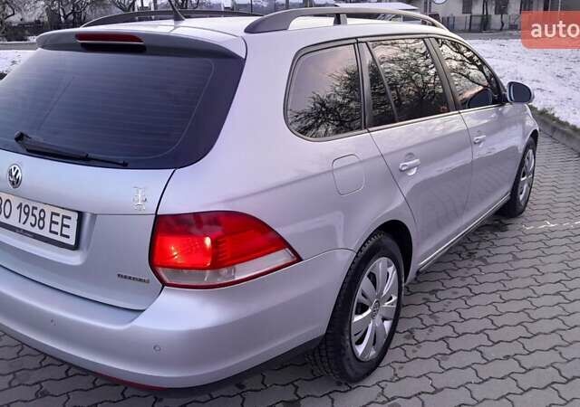 Серый Фольксваген Гольф, объемом двигателя 1.6 л и пробегом 370 тыс. км за 4900 $, фото 30 на Automoto.ua