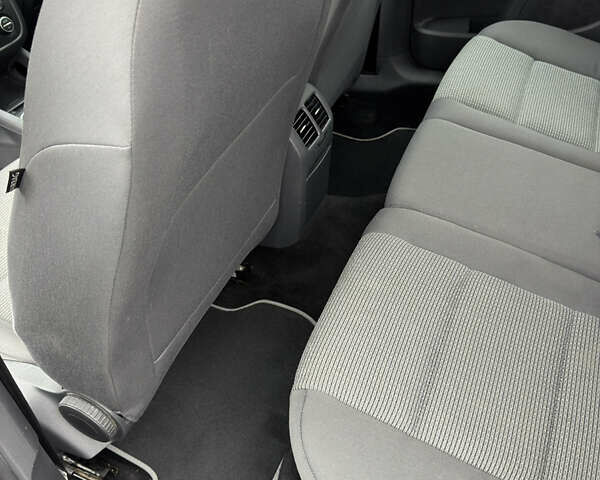 Серый Фольксваген Гольф, объемом двигателя 1.6 л и пробегом 230 тыс. км за 7000 $, фото 13 на Automoto.ua