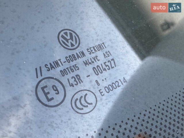 Серый Фольксваген Гольф, объемом двигателя 1.6 л и пробегом 225 тыс. км за 6450 $, фото 52 на Automoto.ua