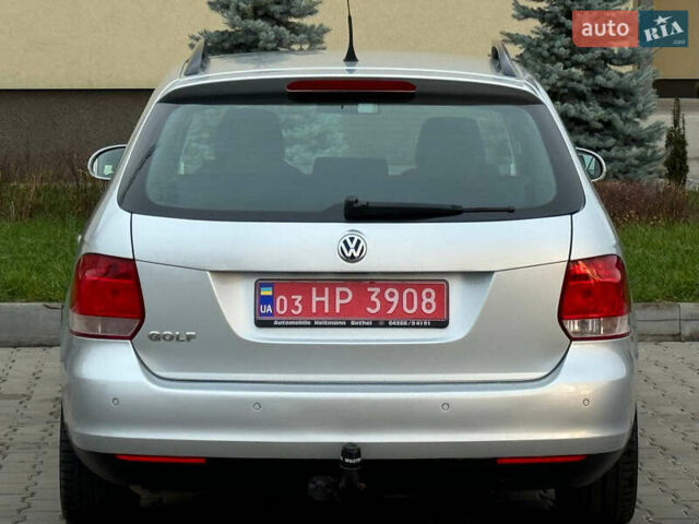 Серый Фольксваген Гольф, объемом двигателя 1.4 л и пробегом 229 тыс. км за 5900 $, фото 15 на Automoto.ua