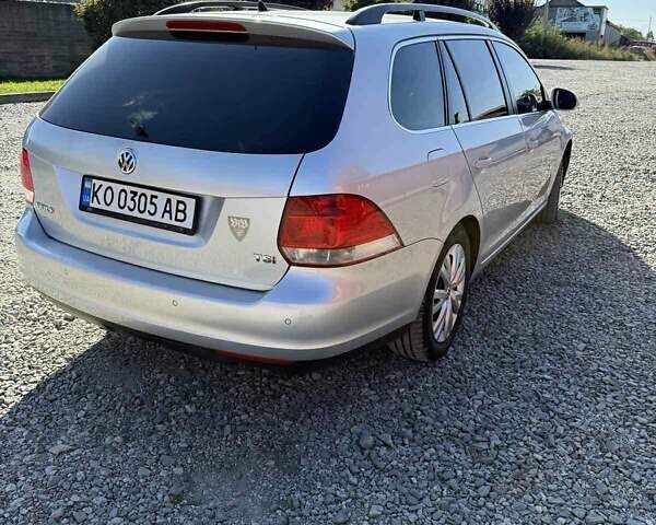 Серый Фольксваген Гольф, объемом двигателя 1.4 л и пробегом 249 тыс. км за 5400 $, фото 4 на Automoto.ua