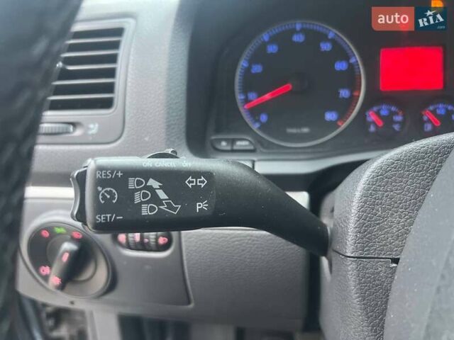 Серый Фольксваген Гольф, объемом двигателя 1.4 л и пробегом 263 тыс. км за 6500 $, фото 33 на Automoto.ua