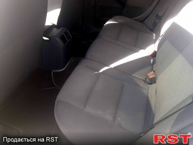 Серый Фольксваген Гольф, объемом двигателя 1.9 л и пробегом 295 тыс. км за 5200 $, фото 6 на Automoto.ua