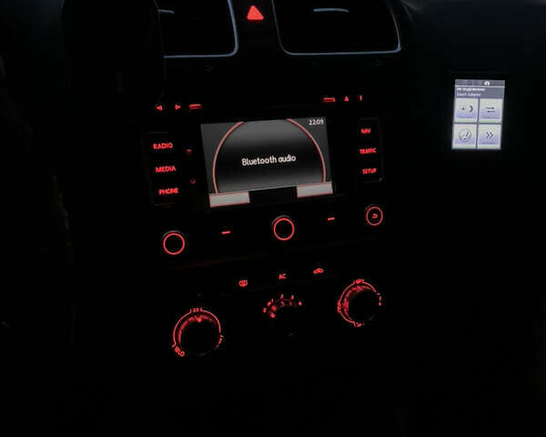 Серый Фольксваген Гольф, объемом двигателя 1.6 л и пробегом 320 тыс. км за 7350 $, фото 16 на Automoto.ua