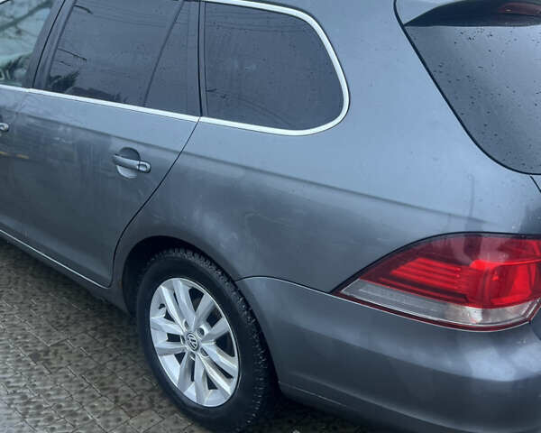 Серый Фольксваген Гольф, объемом двигателя 1.39 л и пробегом 216 тыс. км за 7500 $, фото 29 на Automoto.ua