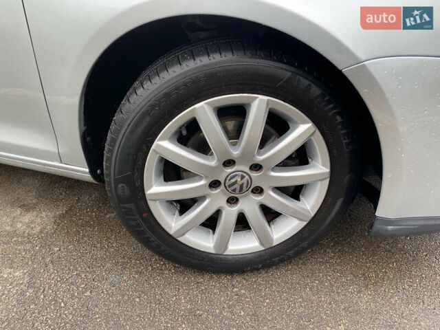 Сірий Фольксваген Гольф, об'ємом двигуна 1.6 л та пробігом 206 тис. км за 6750 $, фото 11 на Automoto.ua