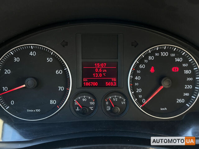 Серый Фольксваген Гольф, объемом двигателя 1.4 л и пробегом 186 тыс. км за 6400 $, фото 16 на Automoto.ua