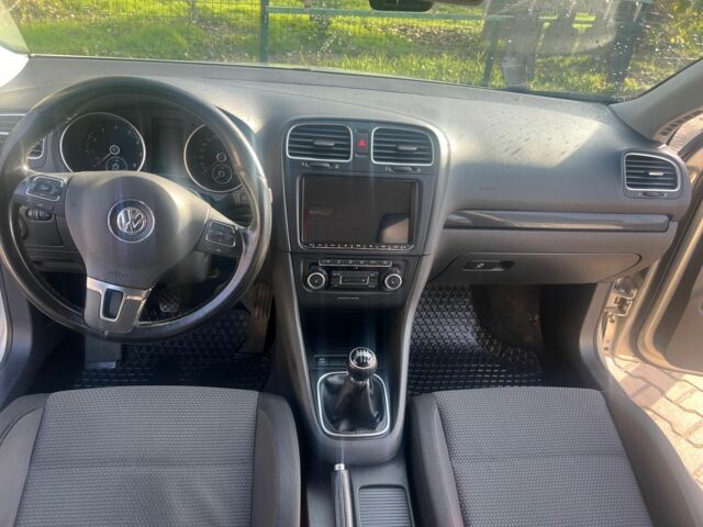 Серый Фольксваген Гольф, объемом двигателя 1.4 л и пробегом 267 тыс. км за 7300 $, фото 4 на Automoto.ua