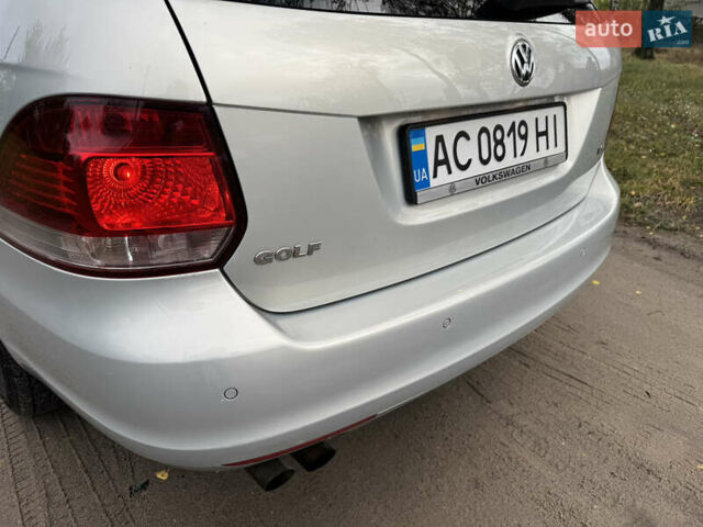 Серый Фольксваген Гольф, объемом двигателя 1.39 л и пробегом 257 тыс. км за 5750 $, фото 12 на Automoto.ua