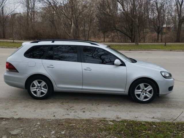 Серый Фольксваген Гольф, объемом двигателя 1.6 л и пробегом 280 тыс. км за 8000 $, фото 6 на Automoto.ua